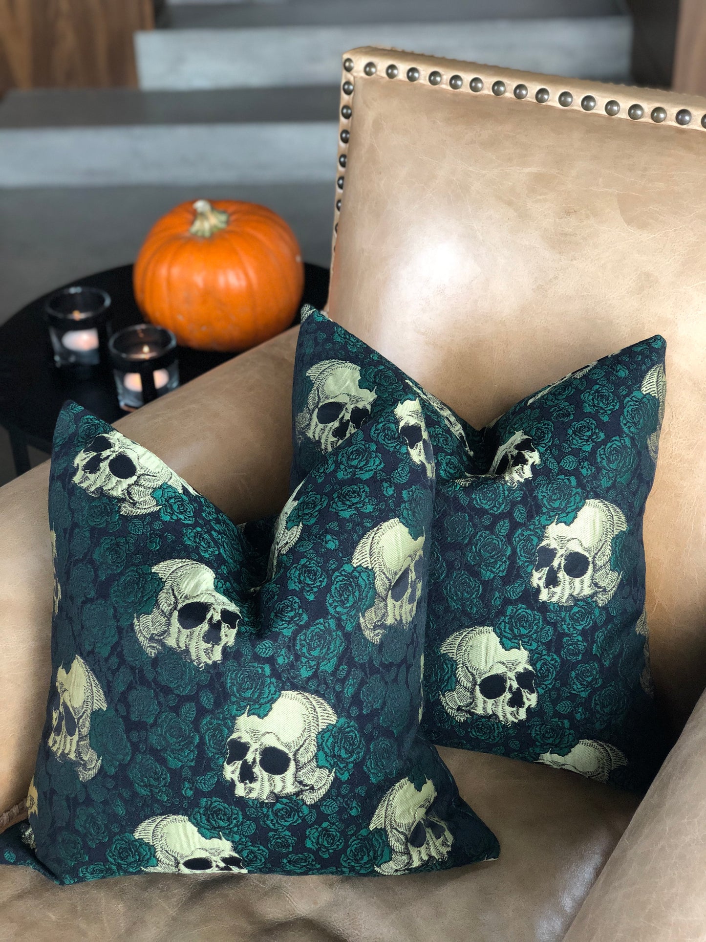 Pute i Green Skull & Roses Jacquard stoff